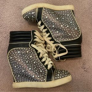 ZIGI NY Black & Gold Metallic bling sparkle Wedge Boots Sneakers